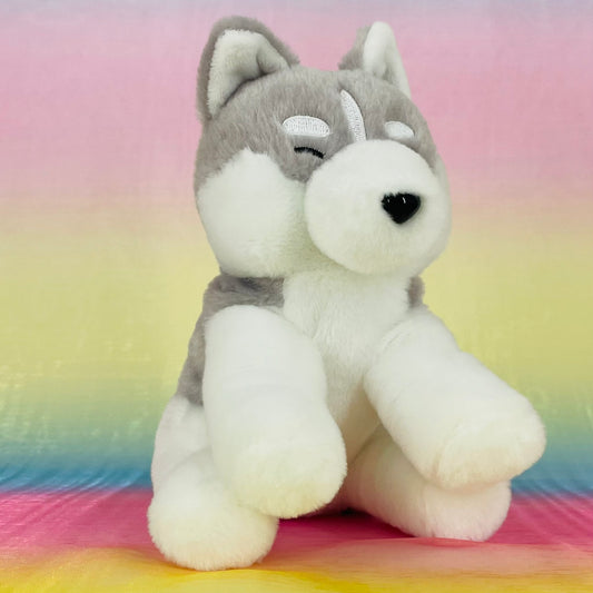 Kuttari The Siberian Husky - Pale Grey with Closed Eyes - Small